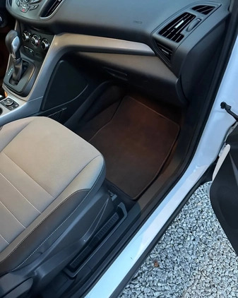 Ford Escape cena 38500 przebieg: 186000, rok produkcji 2015 z Zgorzelec małe 326